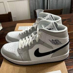 Air Jordan 1 Mid Light Smoke Grey BQ6472-015 Women’s Size 11.5W/ 10 M FAST SHIP